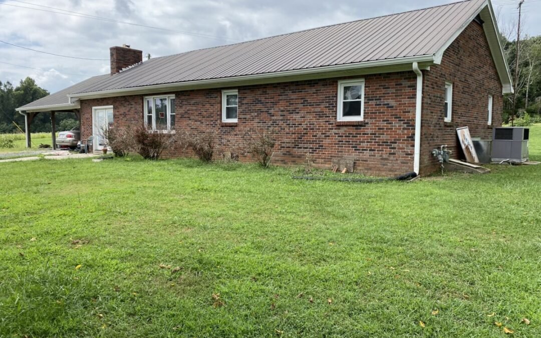 Brick Home & 5+- Acres • Shop Building • Shed • 2 Tracts • Kia • Personal Property